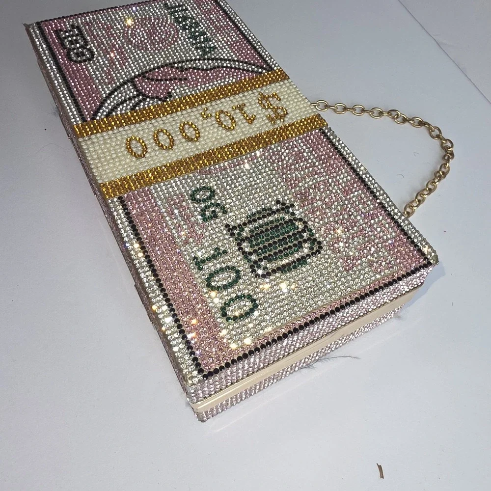 Pink Rhinestone Bedazzled Novelty Money Purse, Clasp Closure,